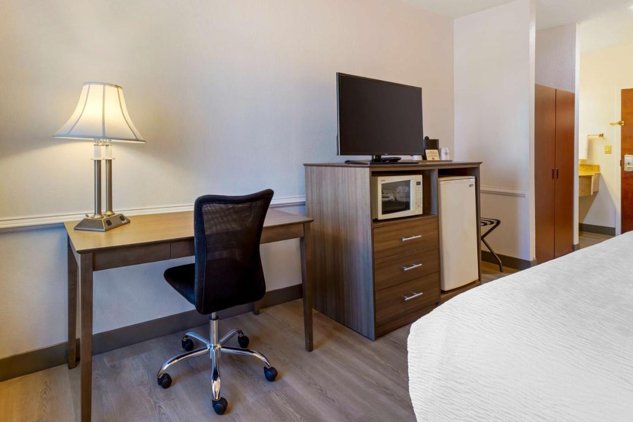 Western Hotel 3*