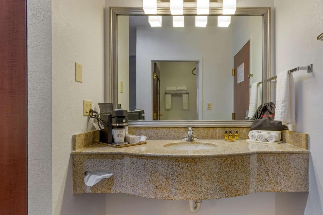 Hotel Western South Hill
