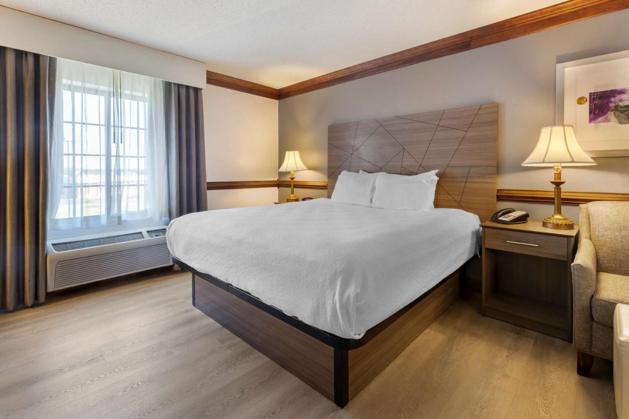 Hotel Western South Hill