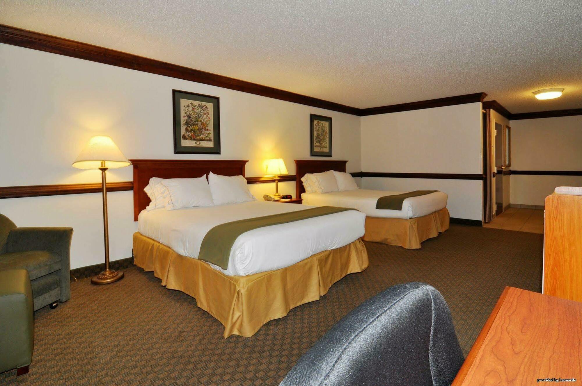 Western Hotel 3*